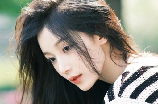 王一博近两年未进组本人称暂停拍戏充电吃瓜冷静点